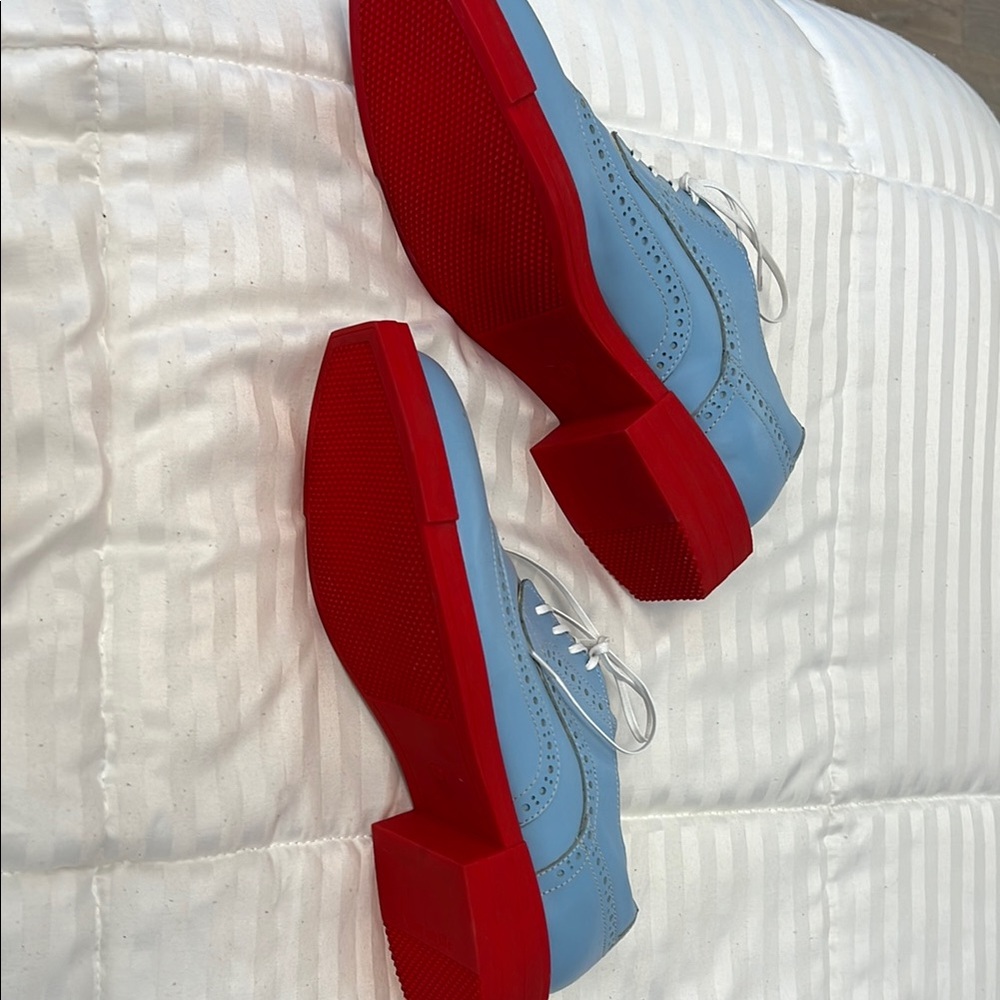 Girotti Italian Blue and Red Flats with Brogue Detailing - Picture 3 of 4